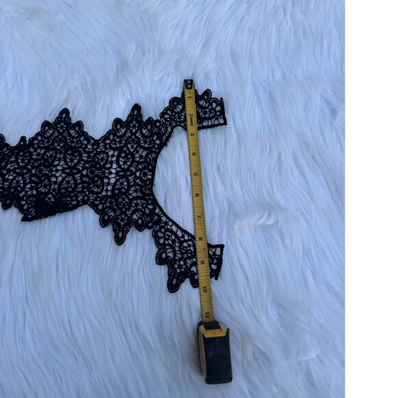 Vintage Trims Lot of 100 pcs X$20 Sewing Crafting Applique tops dresses and more - Picture 2 of 6